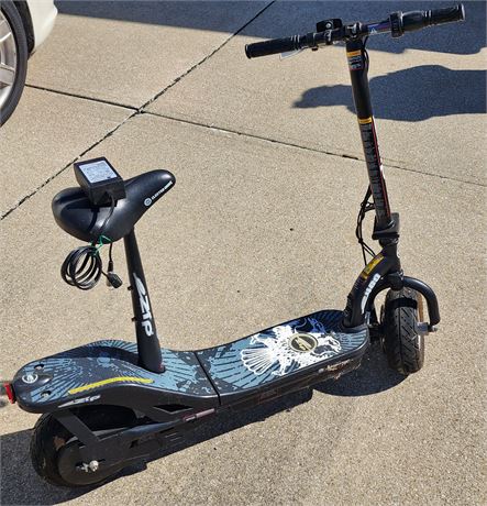 E-Zip Electric Scooter w/ Charger