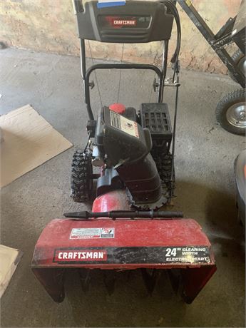 Craftsman 24" Two-Stage Snow Blower Model 31AM62EE799 With Electric Start
