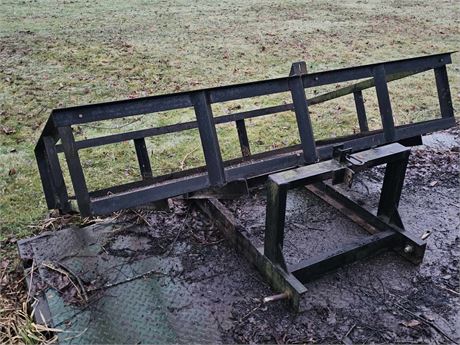 Carry On 3 Point Hitch Carry Hauler