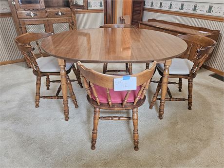 Moosehead Wood Dining Table & Chairs