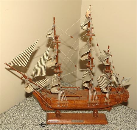 HMS Bounty Model Ship