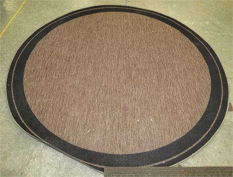 Round Area Rug