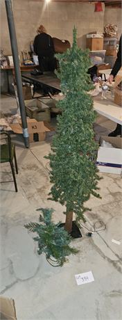 5Ft Christmas Pencil Tree & 20" Tree