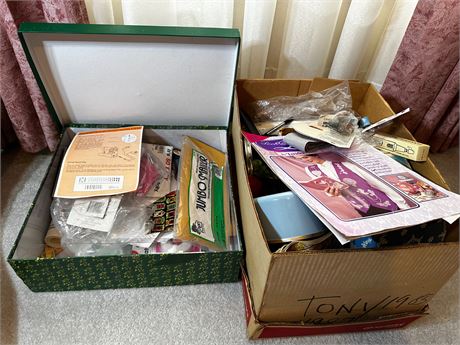 Lot of Vintage Sewing Notions