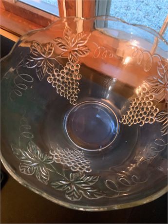 Anchor Hocking Clear Glass Punch Bowl/Cup W/Embossed Grape & Leaf Design