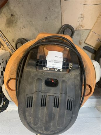 RIDGID Wet/Dry Vacuum, specifically a 4-gallon, 5.0 Peak HP Portable Shop Vacuum