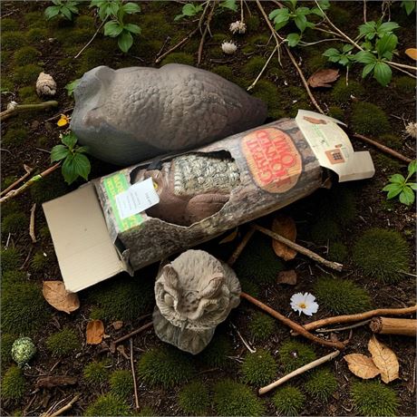 Great Horned Owl Decoy & Plastic Owls