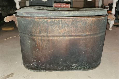 Vintage copper boiler tub with lid