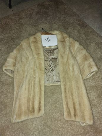 Hopper Furs Of St. Louis Fur Stole Medium Size