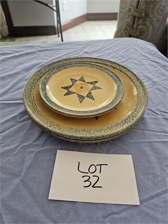 Pfaltzgraff Folk Art “Star Pattern” 3-Tier Cookie/Treat Tower