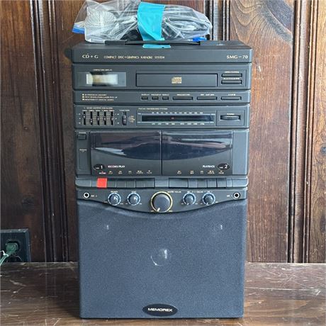 Memorex SMG-70 Karaoke System w/ Microphone