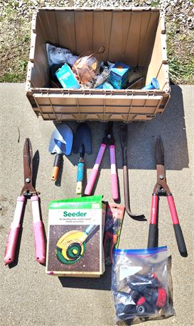 Gardening Tools & Accessories