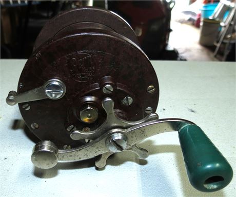 Penn Bait Casting Reel