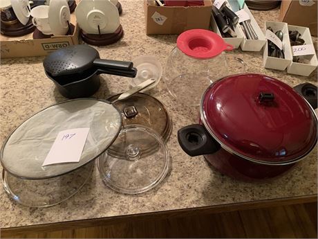 Misc Pans and Lid Lot Microwave Popcorn Maker