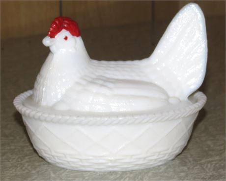 Westmoreland Milk Glass Hen On Nest