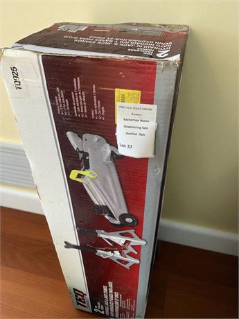 TEQ Correct 2-Ton Hydraulic Jack & Jack Stand Set In Original Box