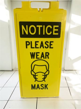 Plastic A-Frame Floor Sign "Notice Please Wear Mask" In Yellow and Black