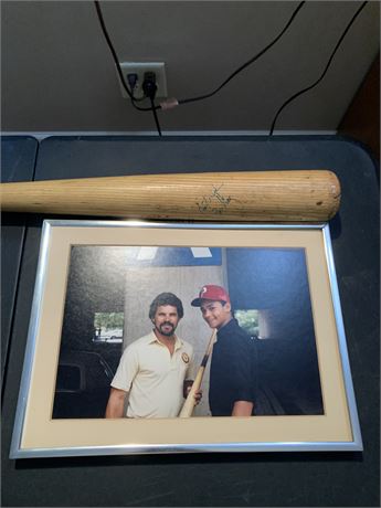 Worth Mike Schmidt Baseball Bat Autographed By Bo Diaz