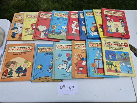 Vintage 1980's Charlie Brown's Cyclopedia Books 1-15