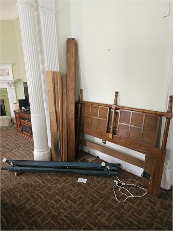 Wood Bed Frame with Railing
