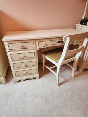 Dixie~ White Desk & Chair