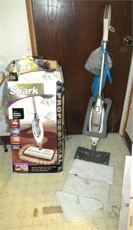 Shark Steam Pocket Mop+