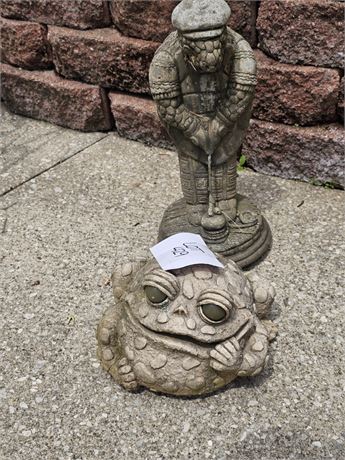 Yard Decor- Bull Frog & Golfer