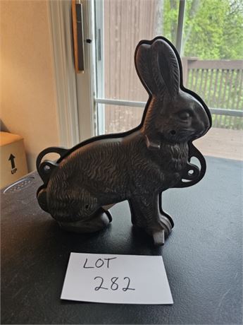 Rare Antique Cast Griswold 862 Rabbit Mold