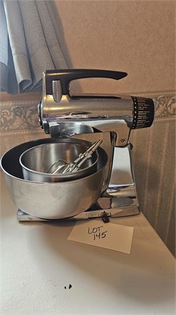 Sunbeam Electric Mixer