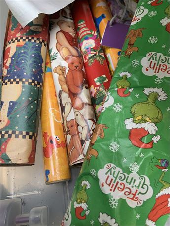 Christmas/Winter Wrapping Paper Rolls Lot