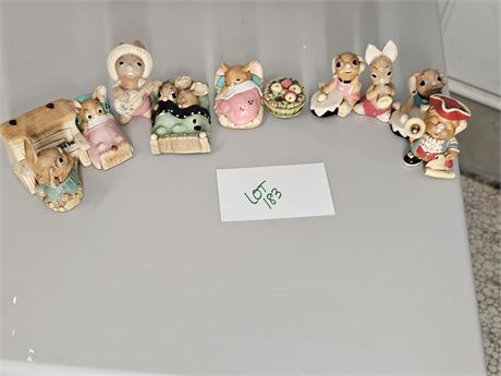 Vintage Mixed Pen Delfin Hand Painted Stonecraft Bunny Figurines