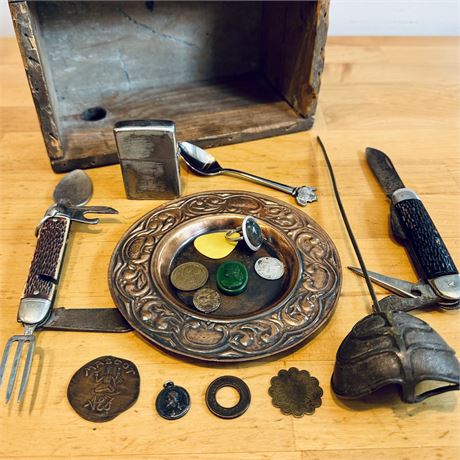 Small Collectibles Lot; Old Zippo, Utility Knives, Tokens, Etc.