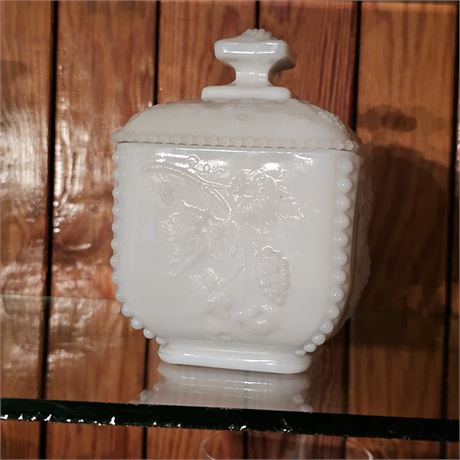 1950's Westmoreland White Milk Glass Leaf & Grape Cluster Design Lidded Puff Box