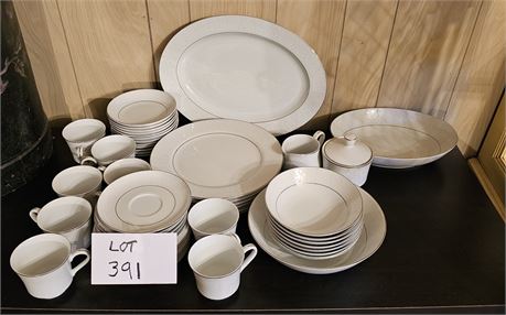 Crown Victoria "Love Lace" China Set Over 40 Pieces