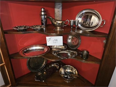 Mixed Silver Plated Lot:Gravy/Servers/Platters/Bowls & More