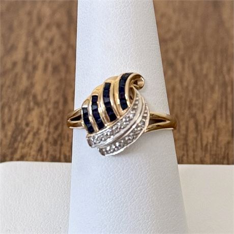 14k Gold Sapphire and Diamond Ring - Size 8 - 3.54g