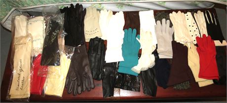 Assorted Women's Gloves