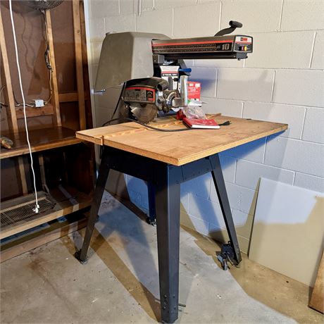 Craftsman 10" Radial Saw with Stand/Table