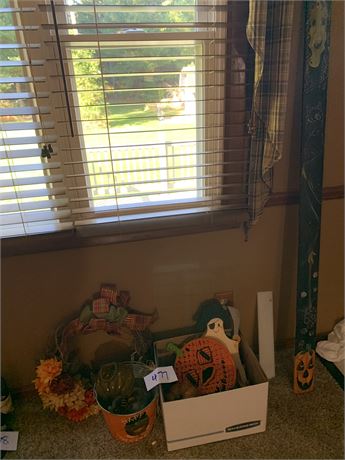 Halloween Decoration Lot