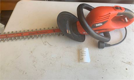 Black & Decker Electric Hedge Trimmers