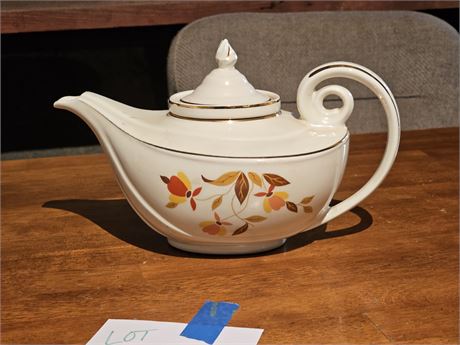 Hall Autumn Leaf Aladdin Teapot with Infuser