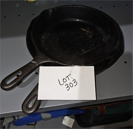 Cast Iron #8E W/Heat Ring Skillet & #7 Cast Iron Skillet