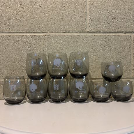 Set of 10 Cleveland Browns NFL Vintage Barware Glasses