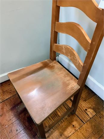 A.C. Furniture Company Natural Wood Finish Ladderback Dining Chairs (Set of 4)