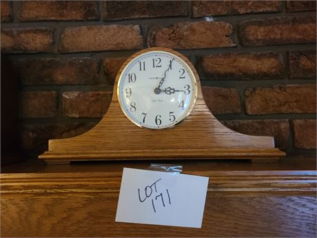 Howard Miller Duel Chime Mantle Clock Model : 630-108