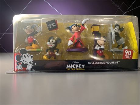 Disney Mickey Mouse 90th Anniversary The True Original Collectible Figure Set