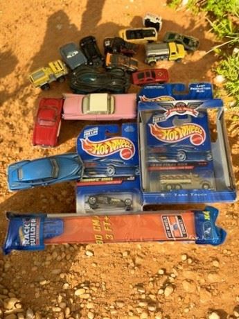 Die Cast Hot Wheels Lot