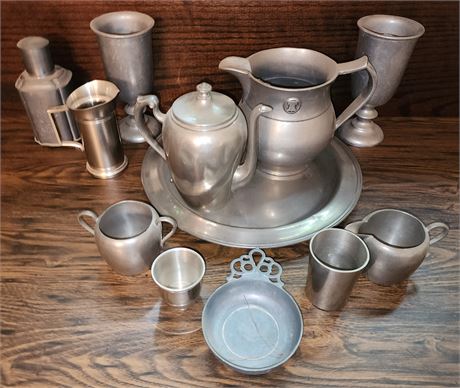 Pewter Serving Lot