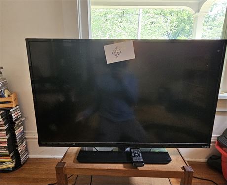 Vizio 39" Color TV