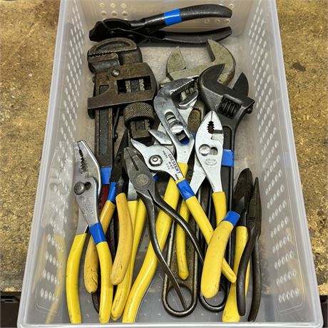 Flat of Pliers and Wrenches